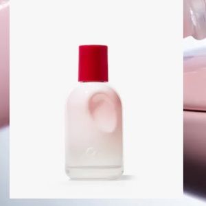 Glossier perfume